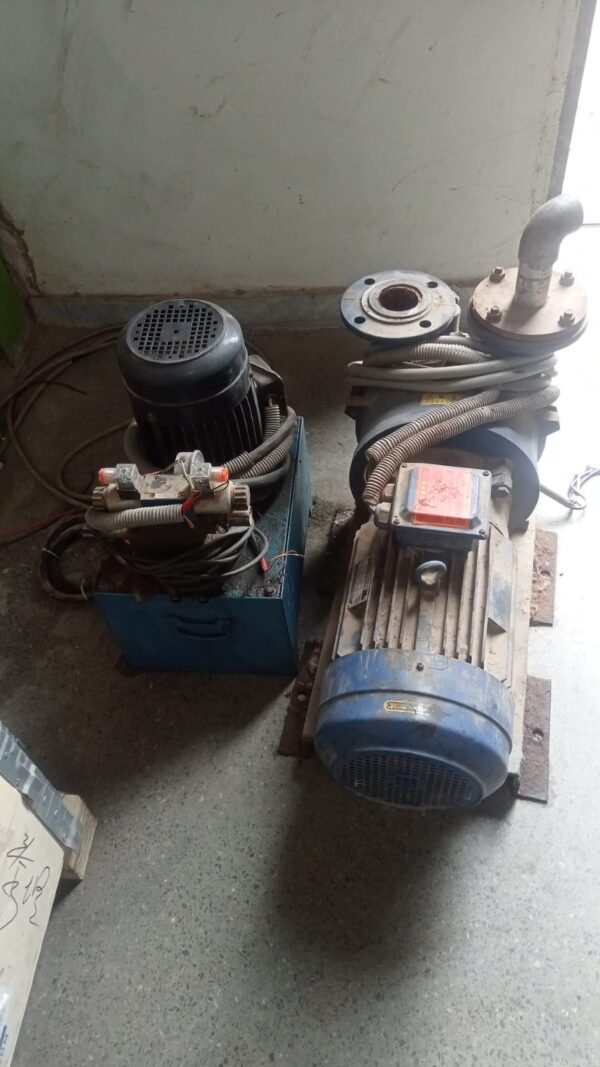 Yarn Conditioning Machine - Image 8